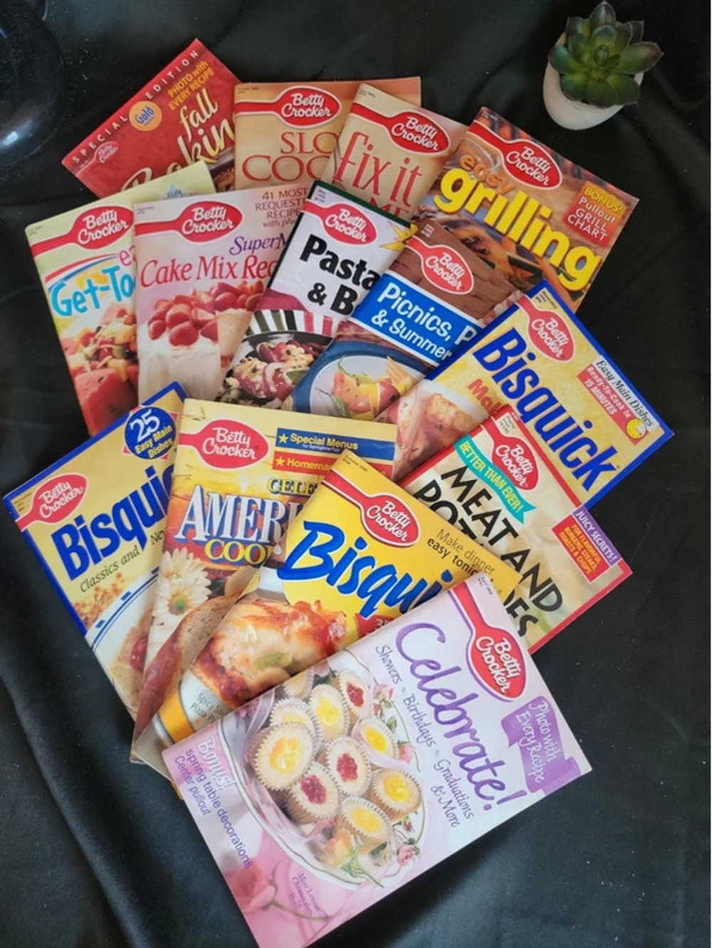 14 Vintage Betty Crocker CookBooks 1989, 1990's, early 2000's